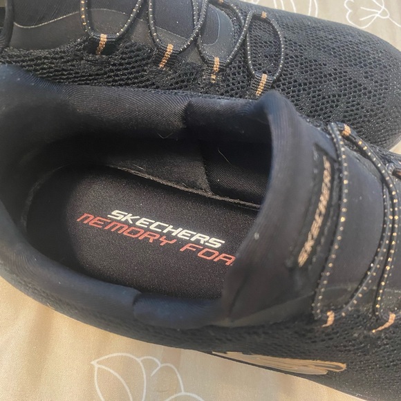 Skechers sneakers - Picture 3 of 4